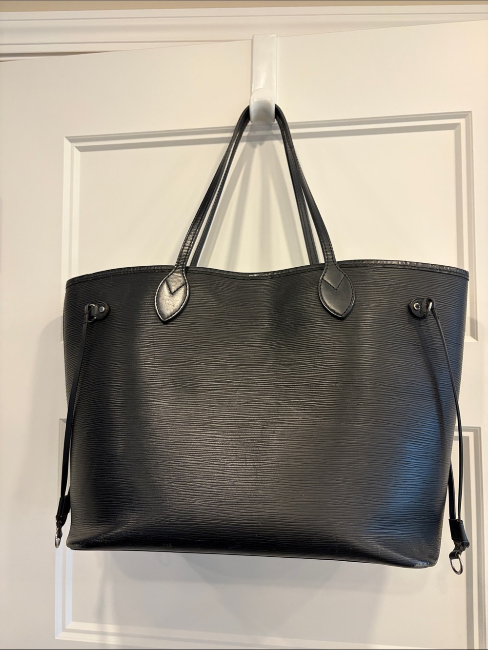 Louis Vuitton Black Epi Leather Hobo Shoulder Bag